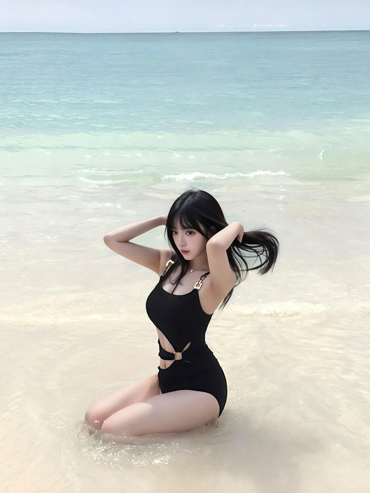 Sexy Cutout Monokini Women 202 - đánh giá và giá Spa & Wellness Hotel Paradiso